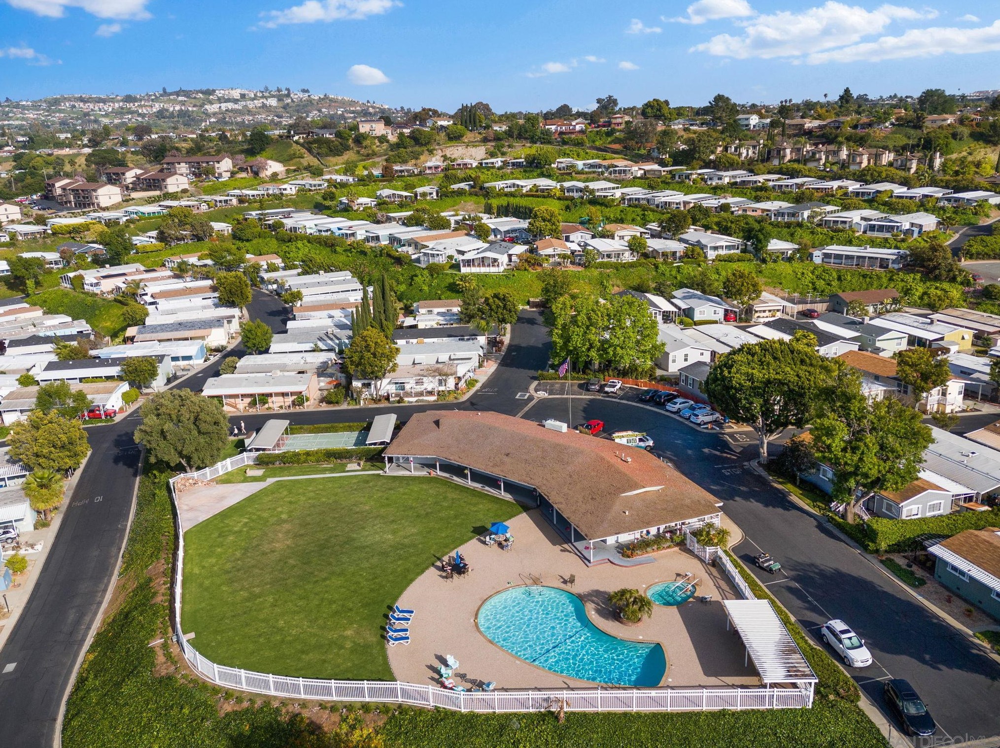 4844 Old Cliffs Rd, San Diego CA  92120-1142 exterior