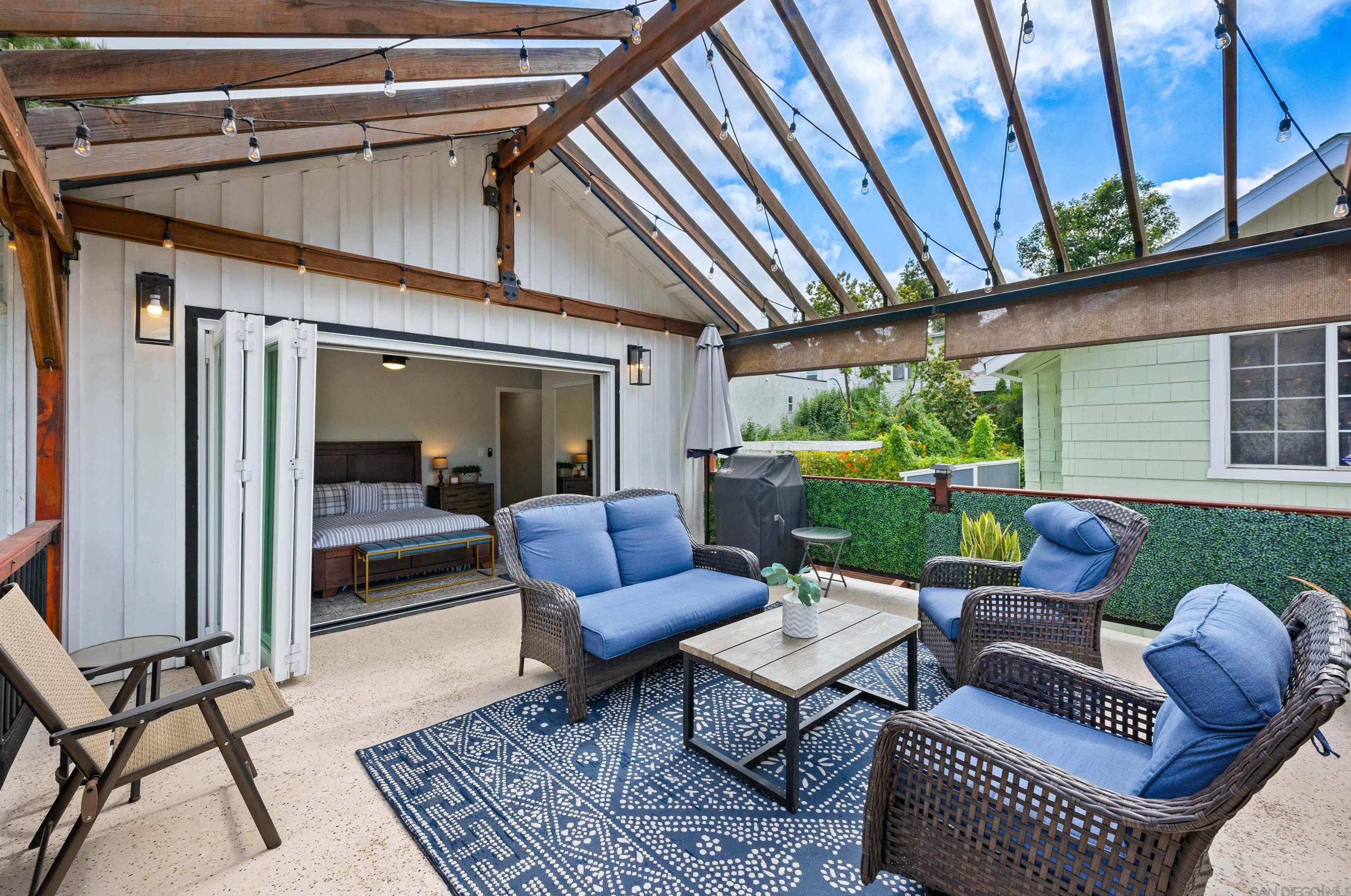 2726 A St, San Diego CA 92102-1020 exterior