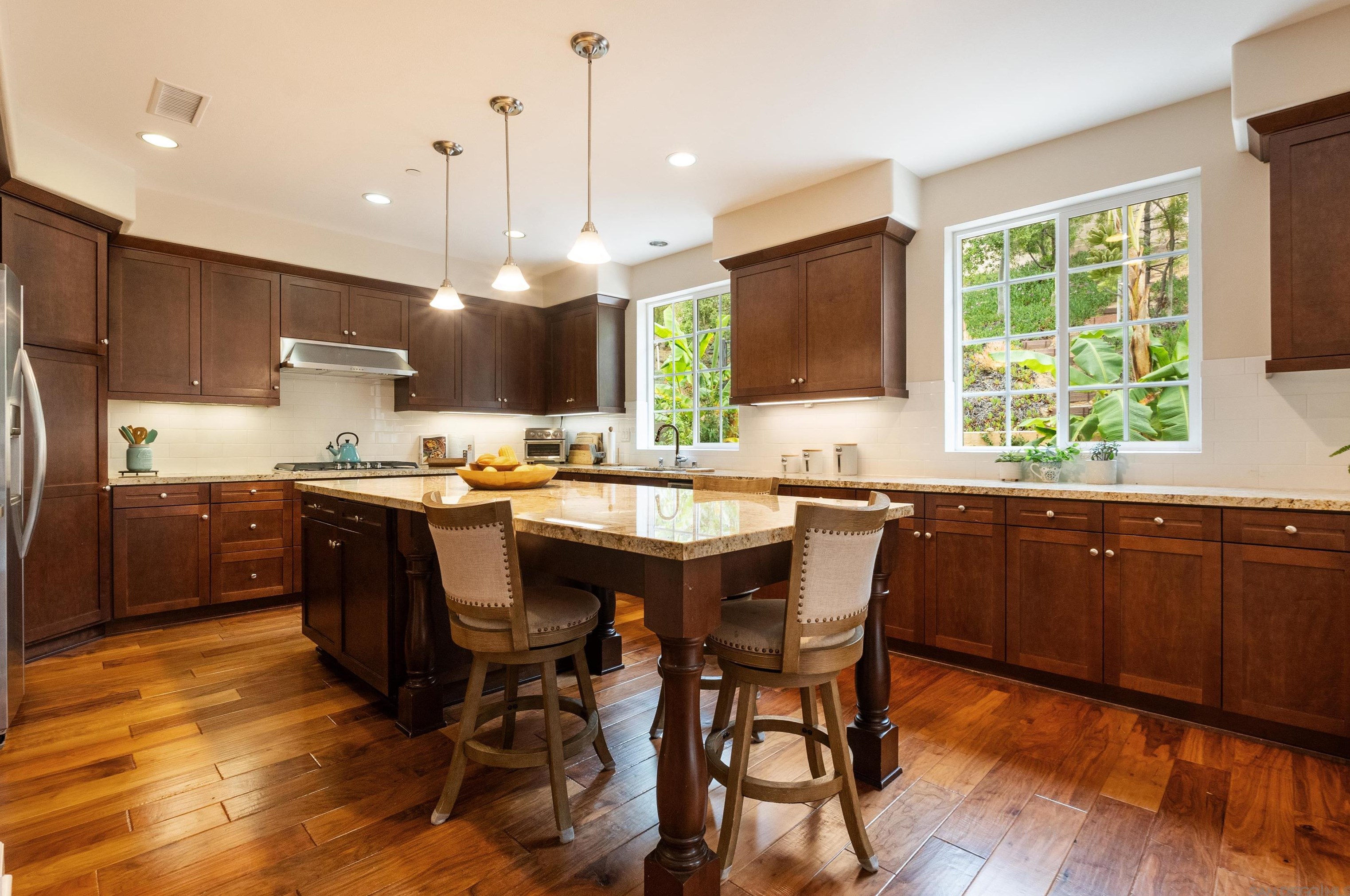 7850 Chadamy Way, San Diego CA  92130-5678 exterior