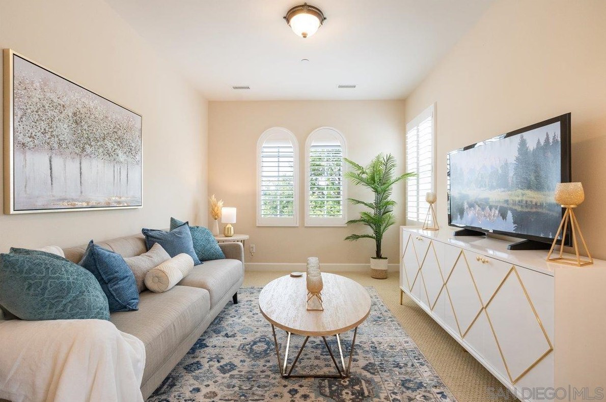 7850 Chadamy Way, San Diego CA  92130-5678 exterior