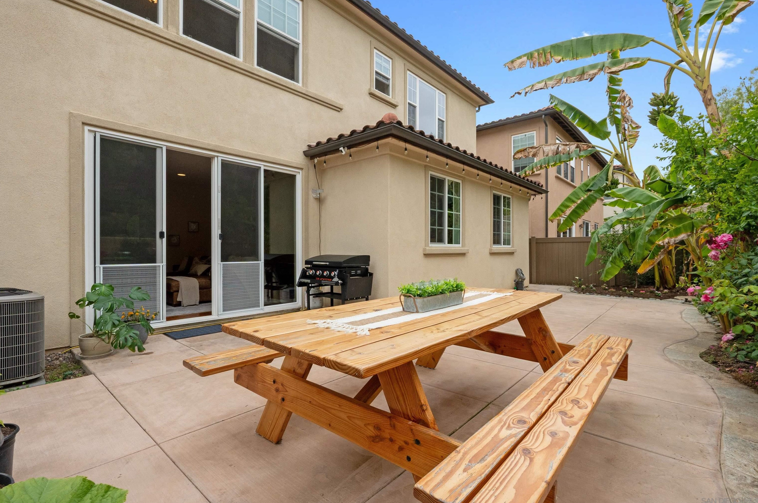 7850 Chadamy Way, San Diego CA  92130-5678 exterior