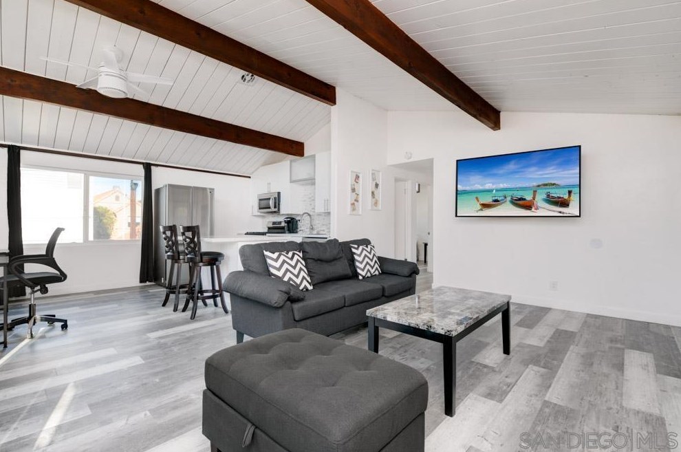 870 D Ave, San Diego CA 92118-1759 exterior