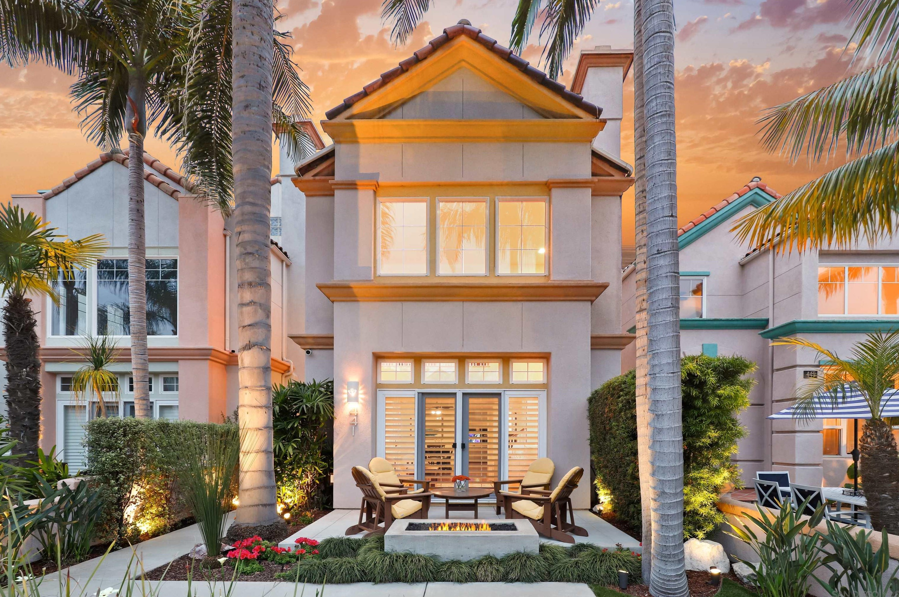 441 N Cleveland St, Oceanside, CA 92054