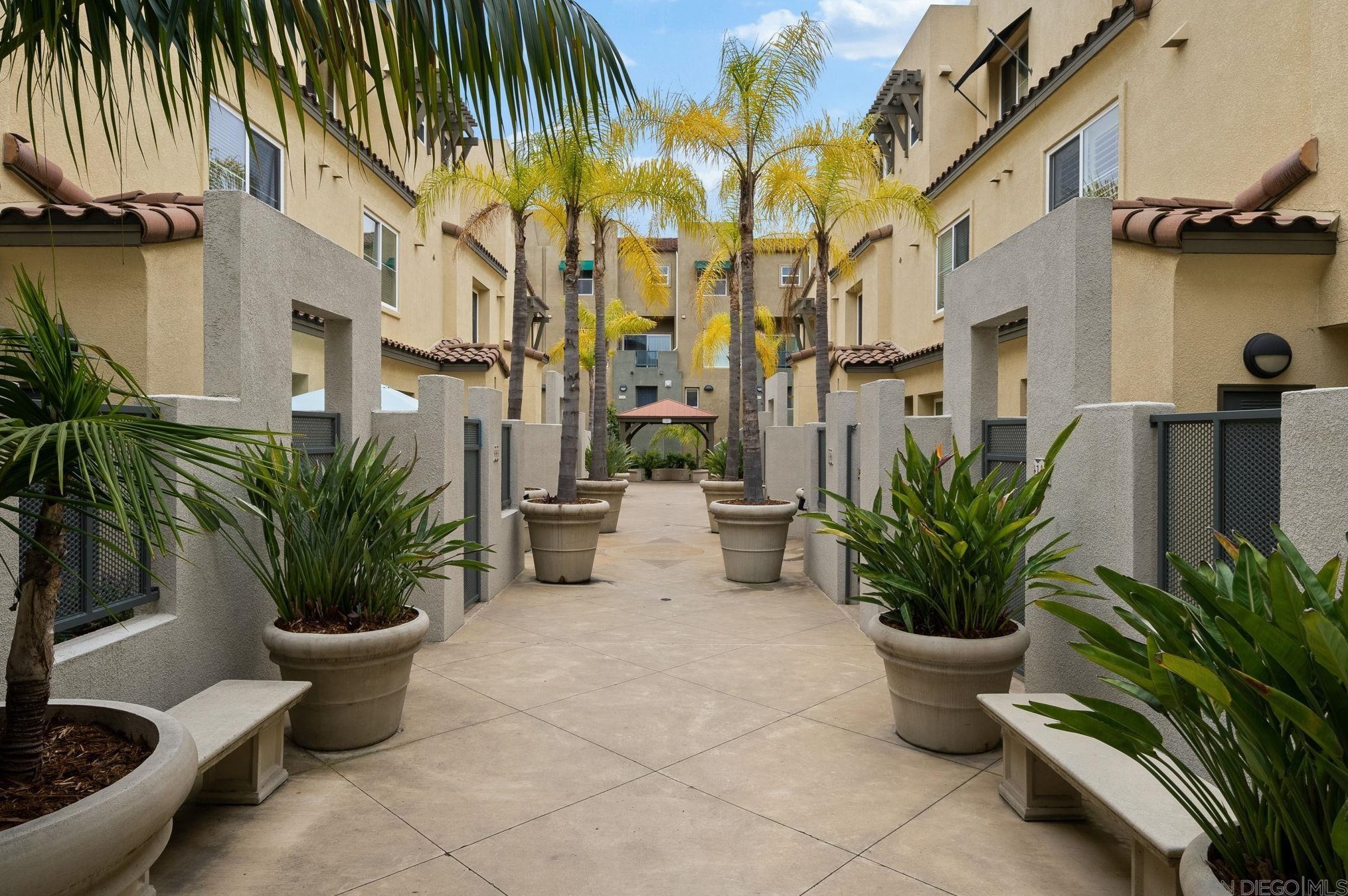 7745 El Cajon Blvd 4, La Mesa, CA 91942