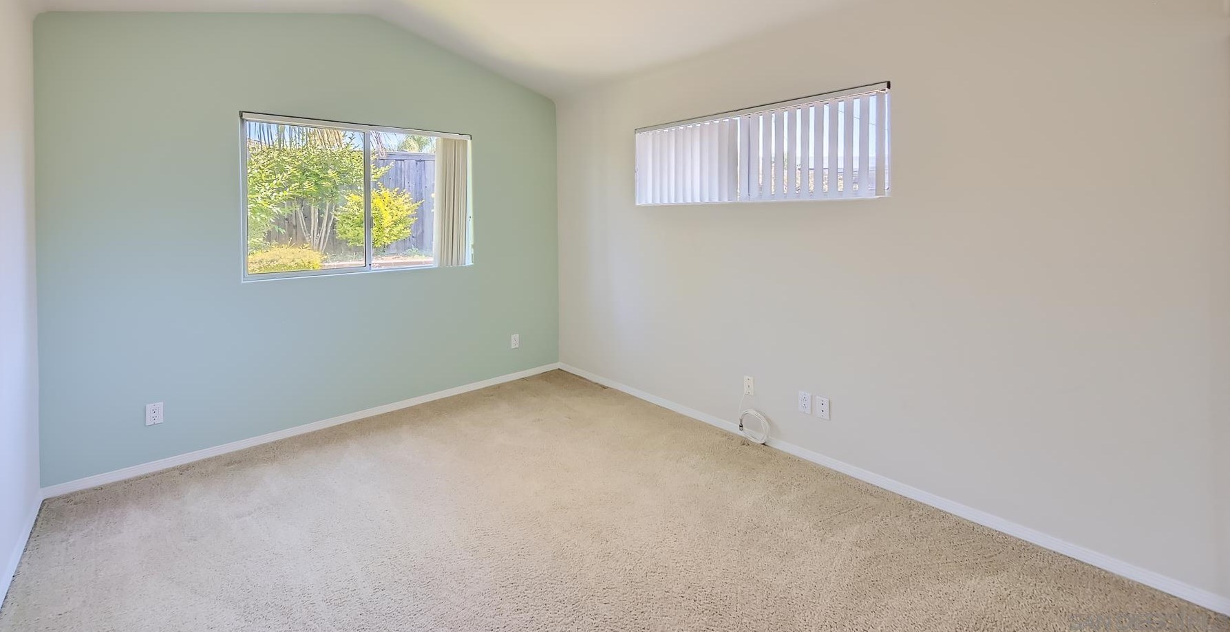 5482 Brunswick Ave, San Diego CA 92120-1903 exterior