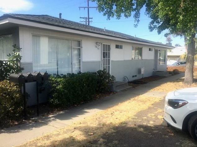 1033 Dennstedt Pl, El Cajon, CA 92020-5614