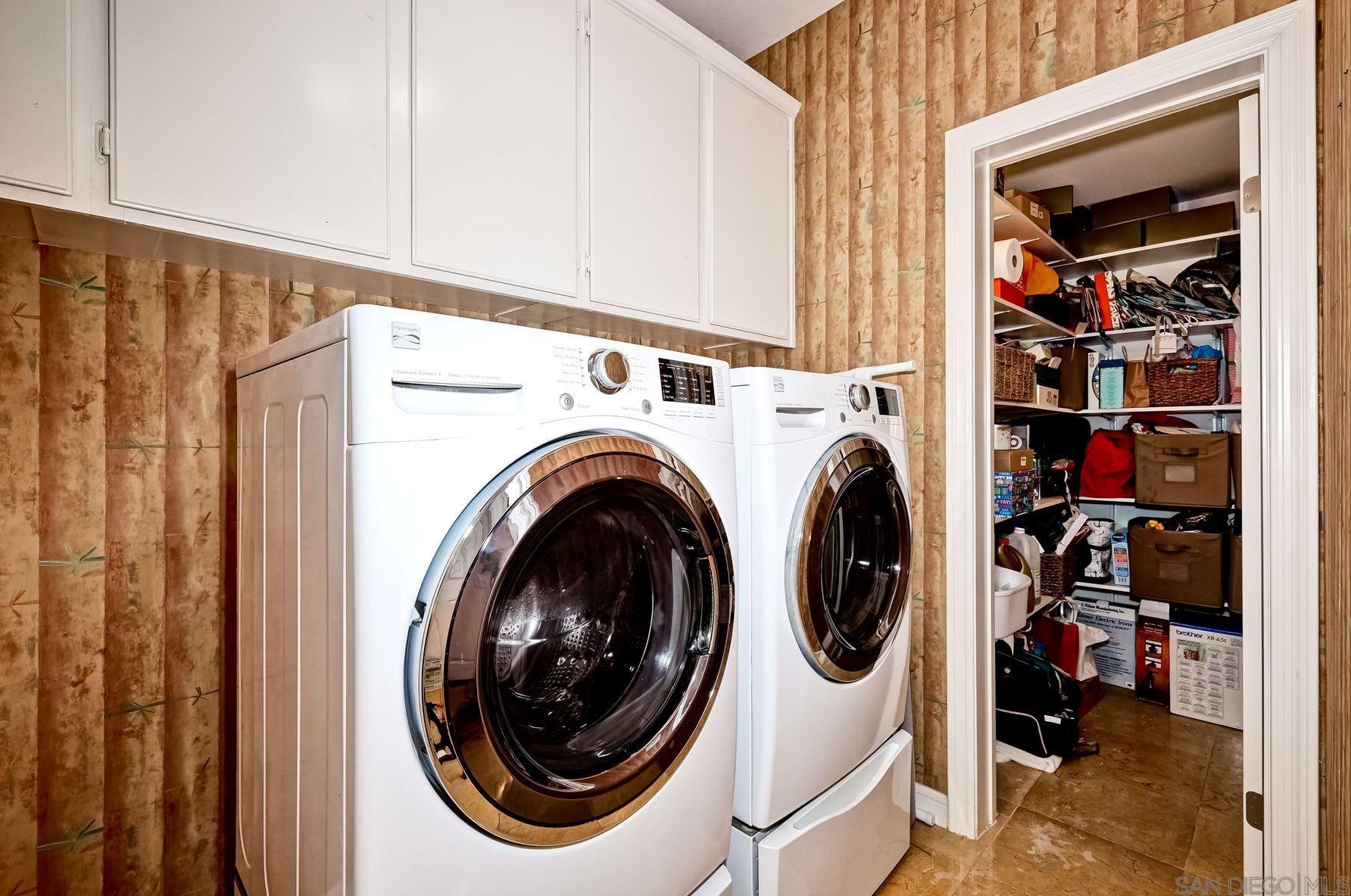 2841 Piantino Cir, San Diego CA  92108-4762 exterior