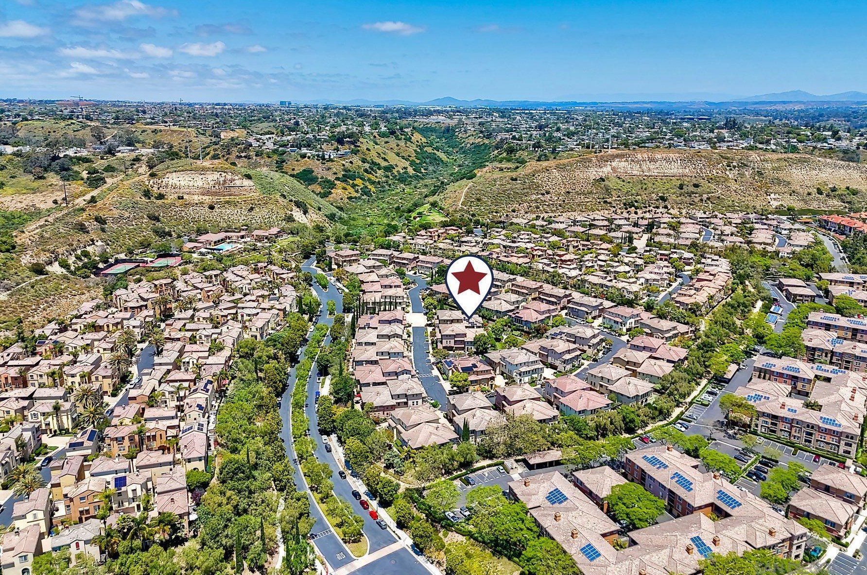 2841 Piantino Cir, San Diego CA  92108-4762 exterior