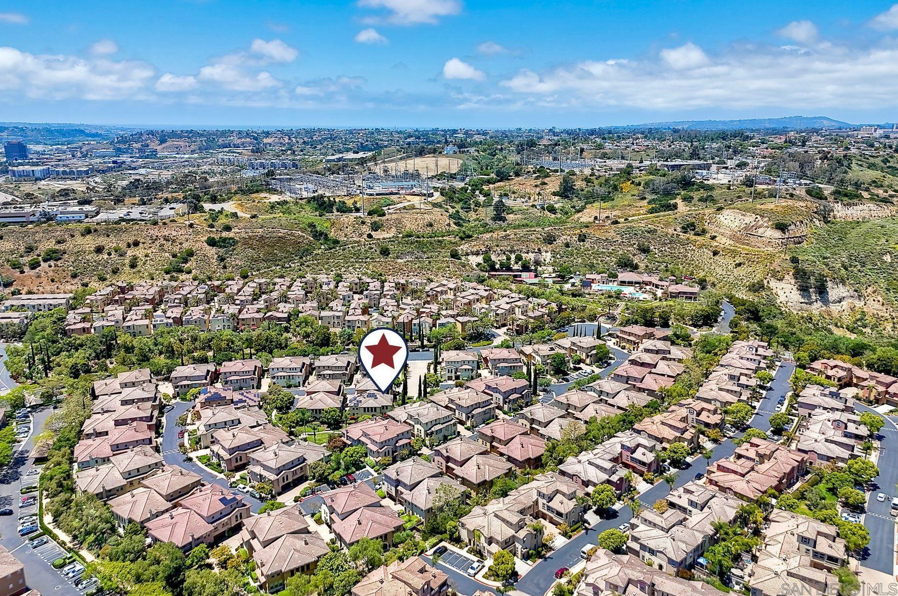 2841 Piantino Cir, San Diego CA  92108-4762 exterior