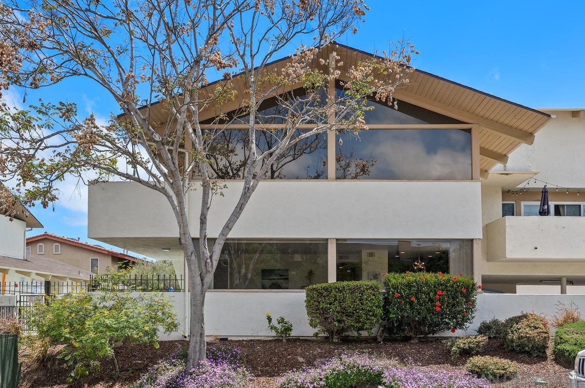 7512 Viejo Castilla Way 13, Carlsbad, CA 92009