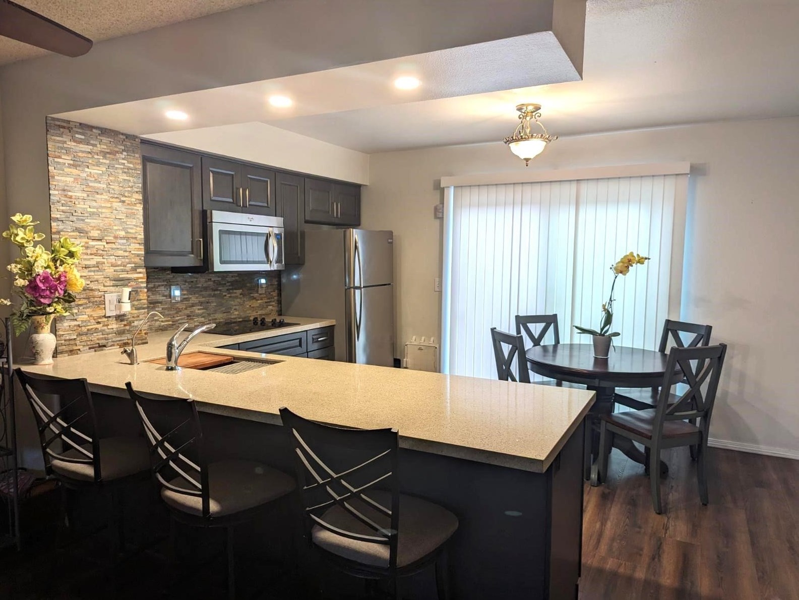 5800 Lake Murray Blvd 83, La Mesa, CA 91942