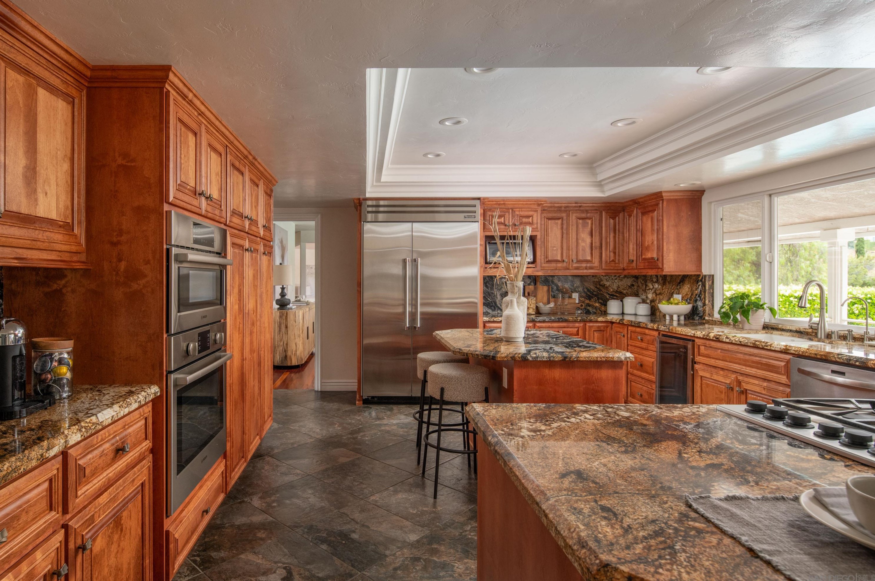 4650 La Rueda Dr, La Mesa CA 91941-5749 exterior