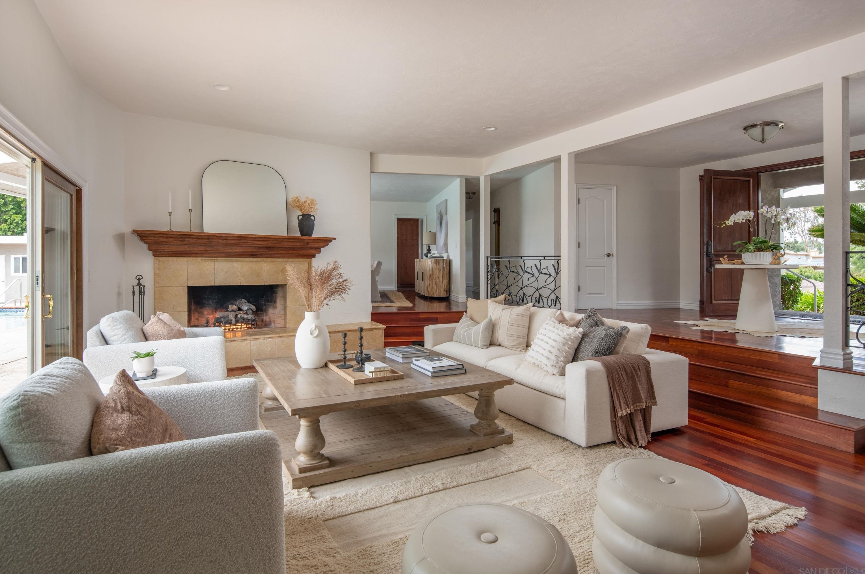 4650 La Rueda Dr, La Mesa CA 91941-5749 exterior