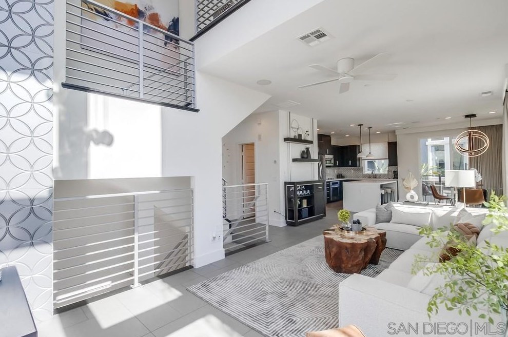 7894 Civita Blvd, San Diego CA 92108-5123 exterior