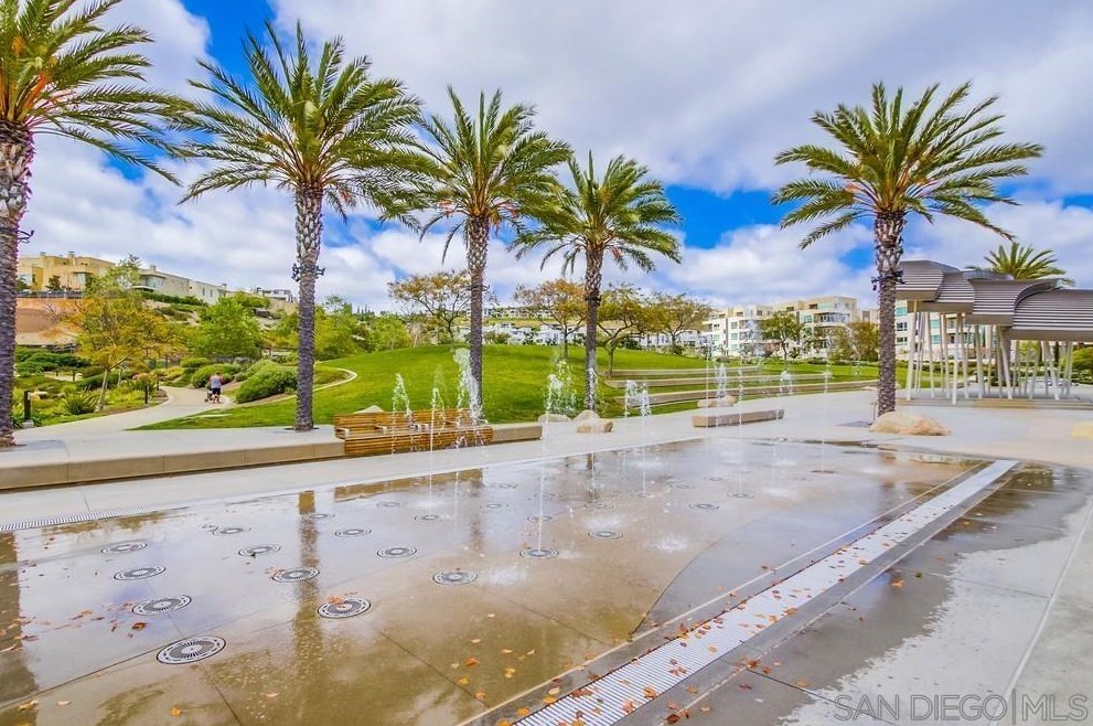 7894 Civita Blvd, San Diego CA 92108-5123 exterior