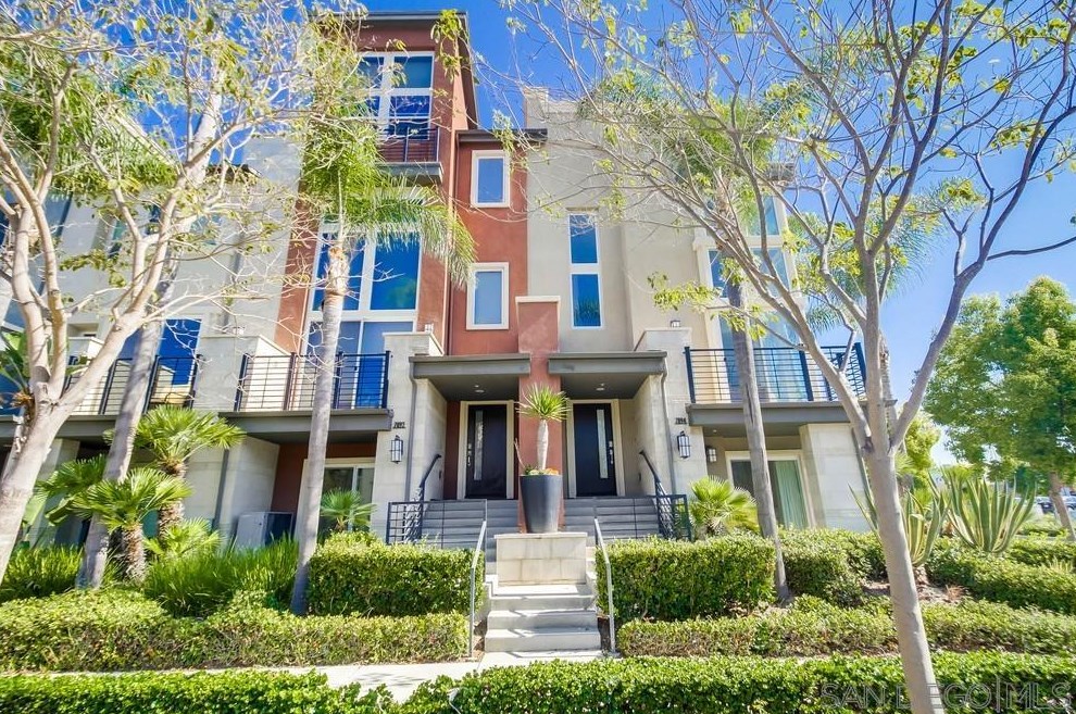 7894 Civita Blvd, San Diego, CA 92108-5123