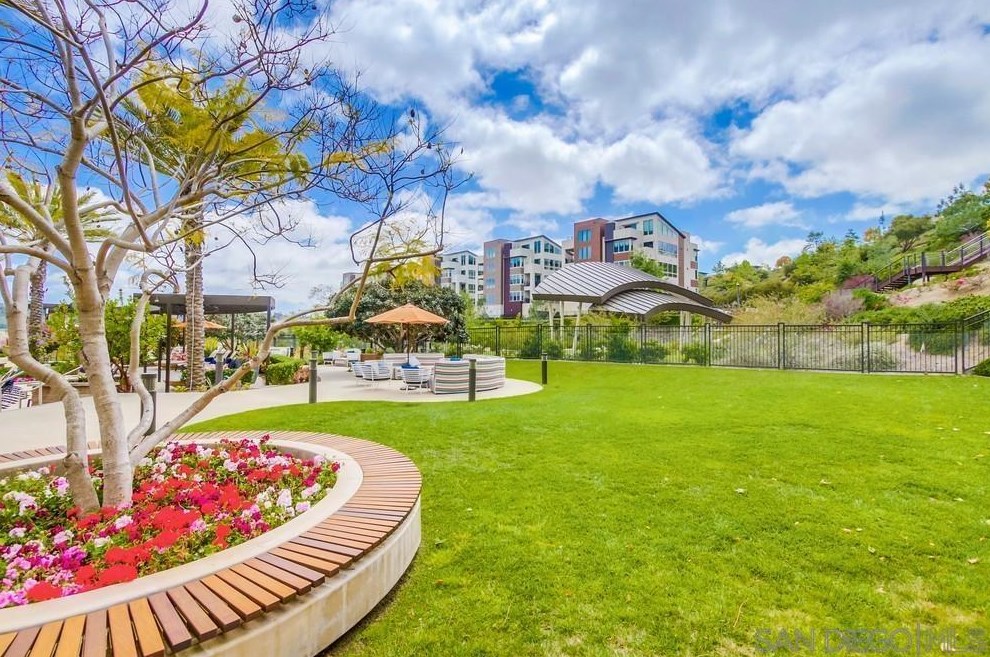 7894 Civita Blvd, San Diego CA 92108-5123 exterior