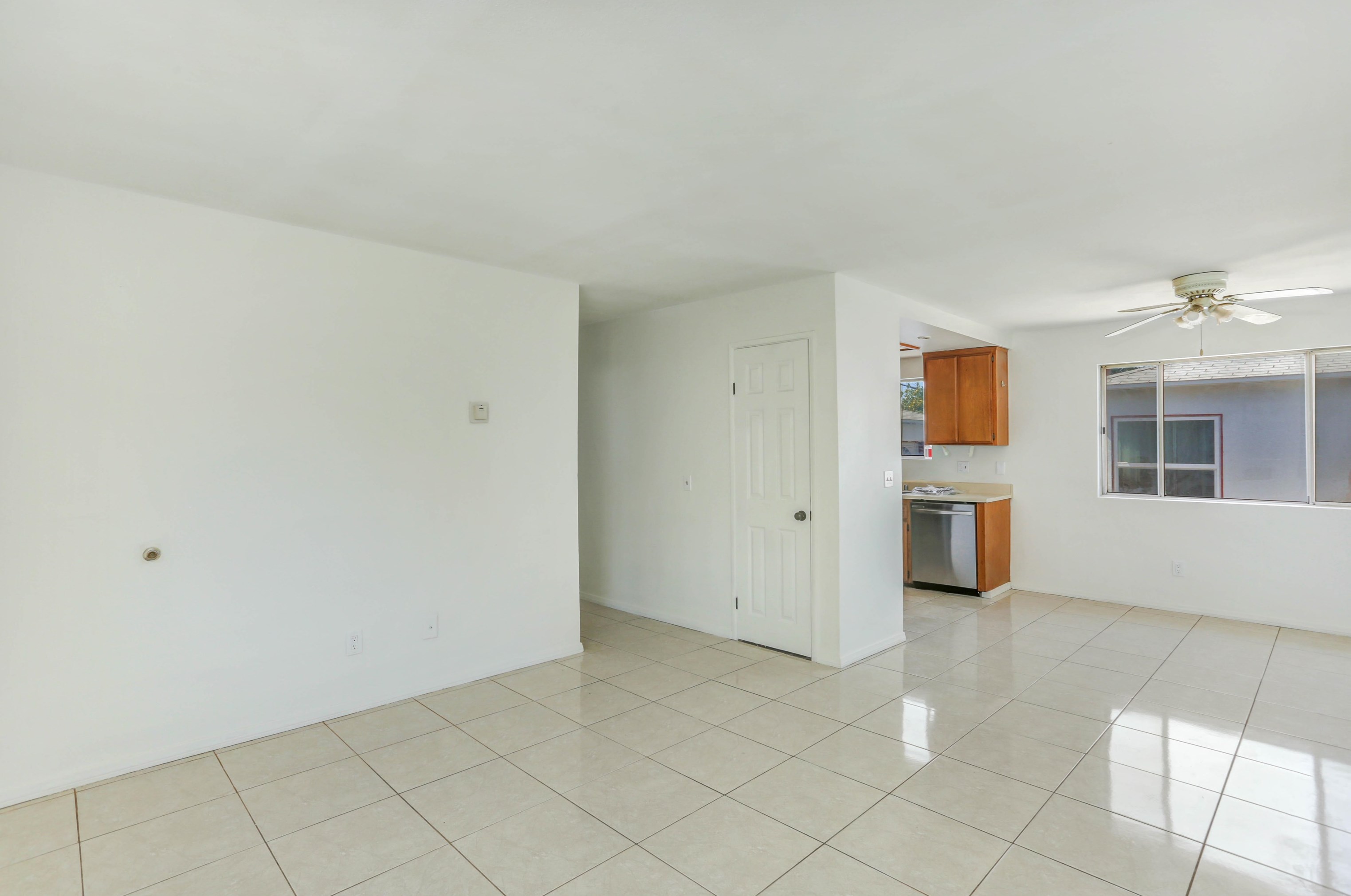 4778-80 College Ave, San Diego CA  92115-3905 exterior