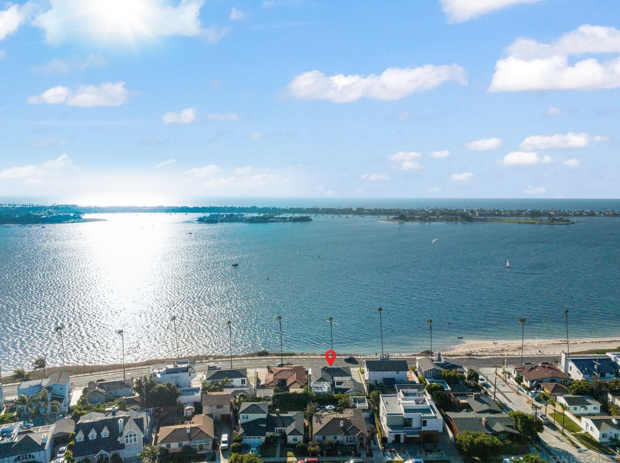 3445 Riviera Dr, San Diego CA 92109-5337 exterior