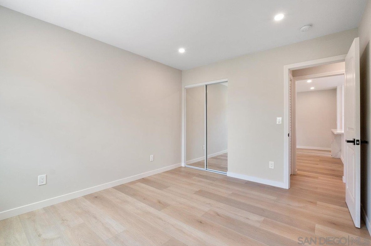 6665 Amherst St, San Diego CA 92115-2906 exterior