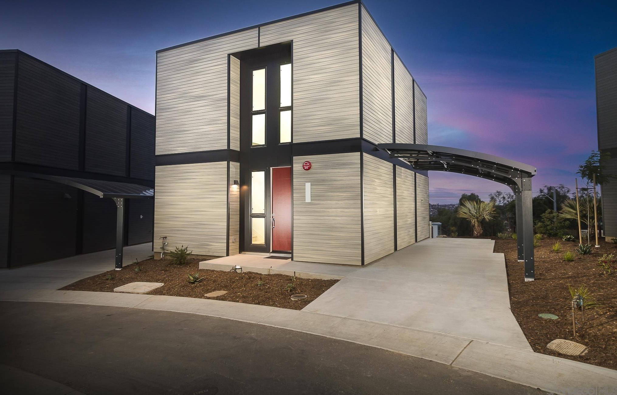8248 High St, La Mesa, CA 91941