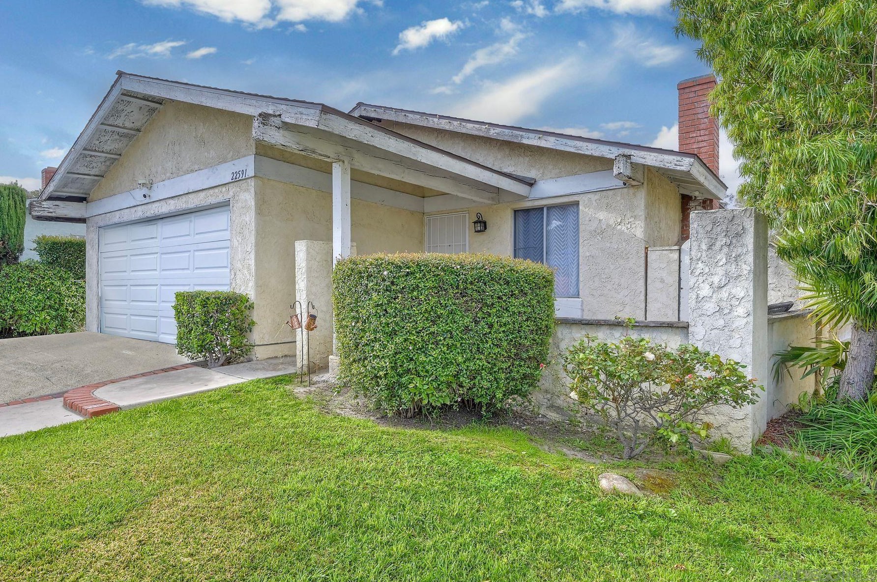 22591 Via Santa Maria, San Juan Capistrano, CA 92691