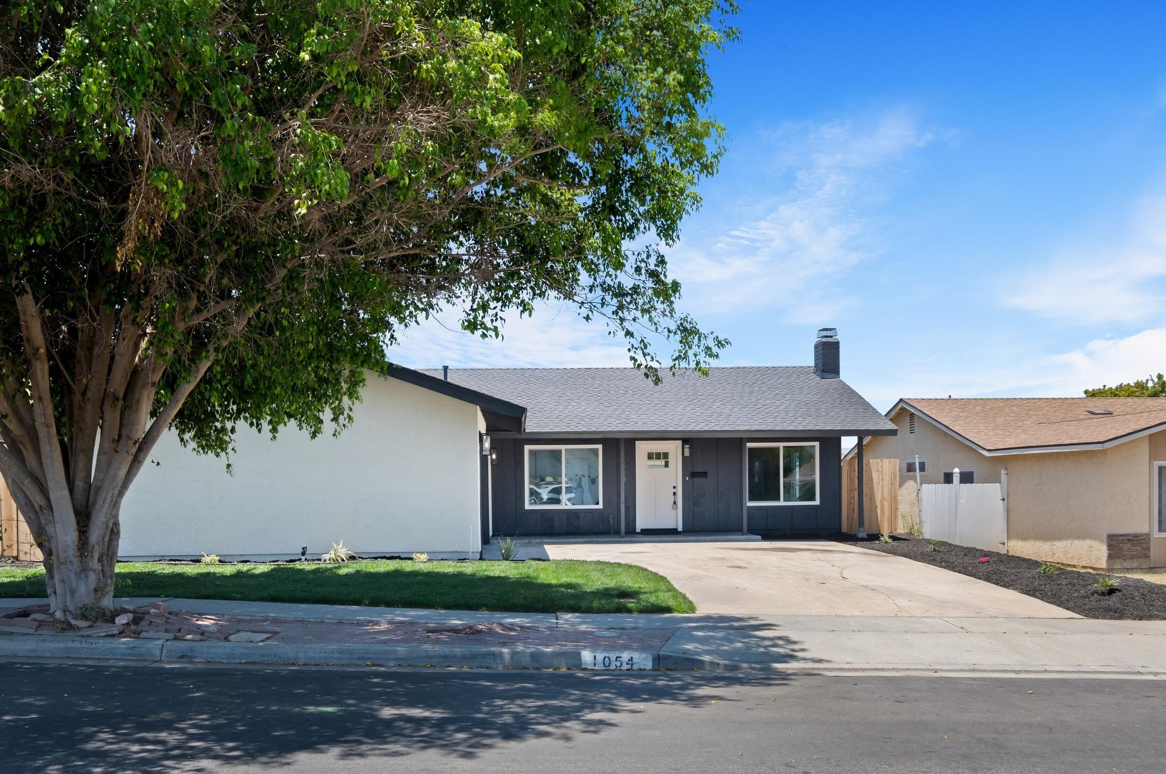 1054 Marjorie Dr, San Diego, CA 92114-3320