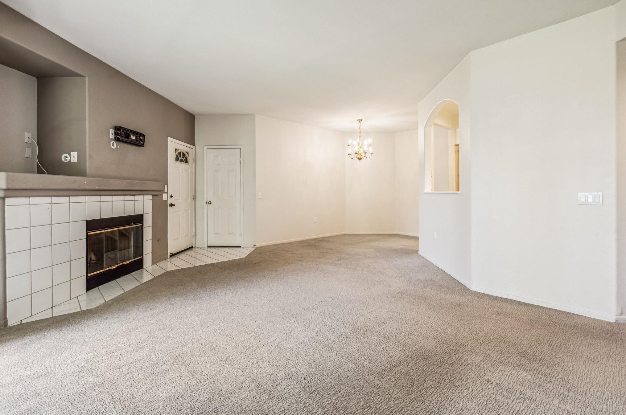 11968 Tivoli Park Row, San Diego, CA 92128-4351