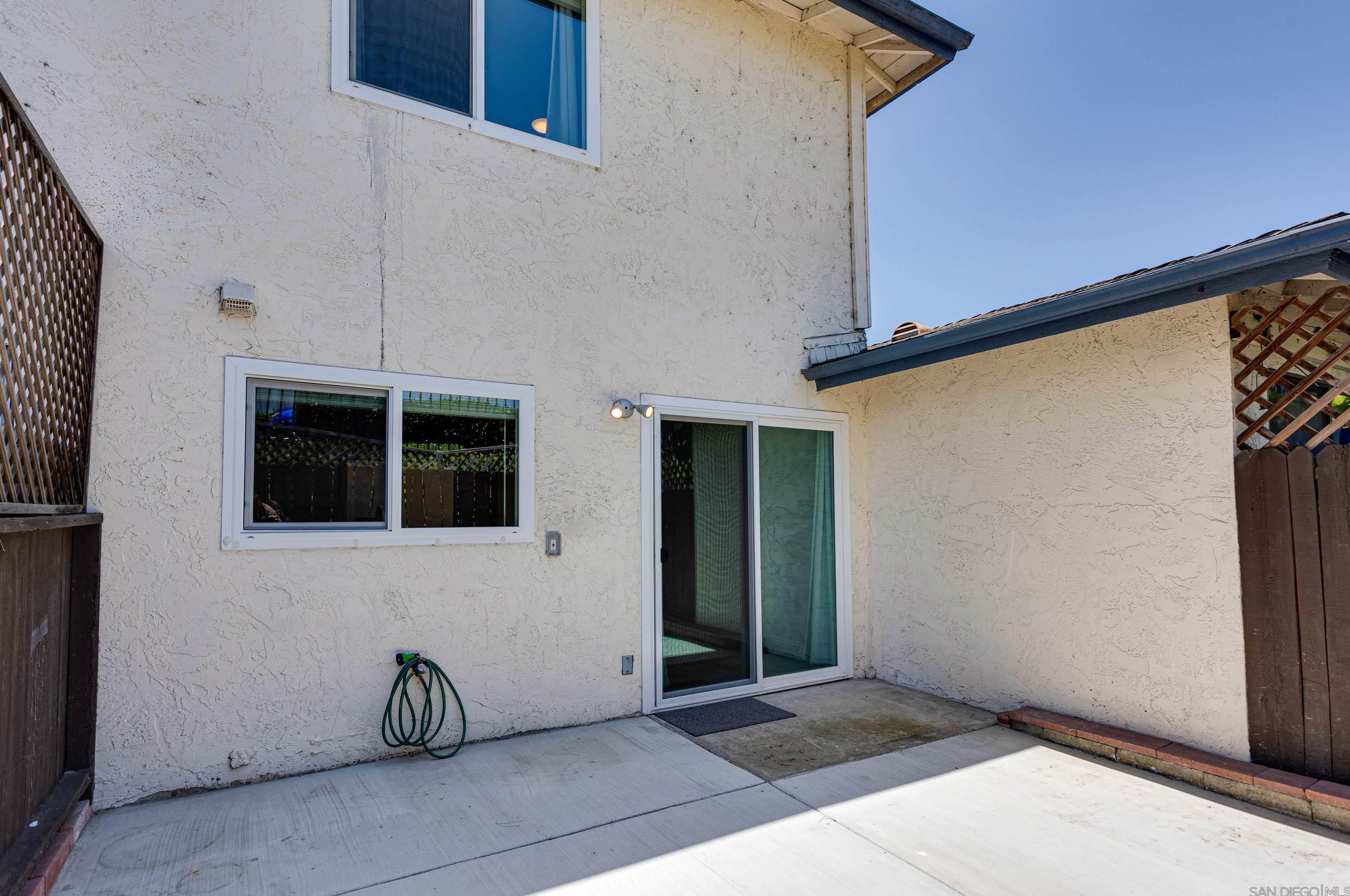 3404 Los Mochis Way, Oceanside, CA 92056