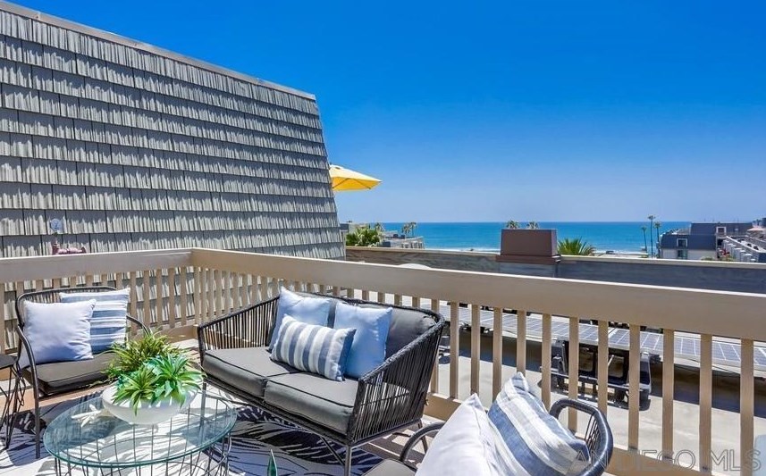 999 N Pacific St B302, Oceanside, CA 92054