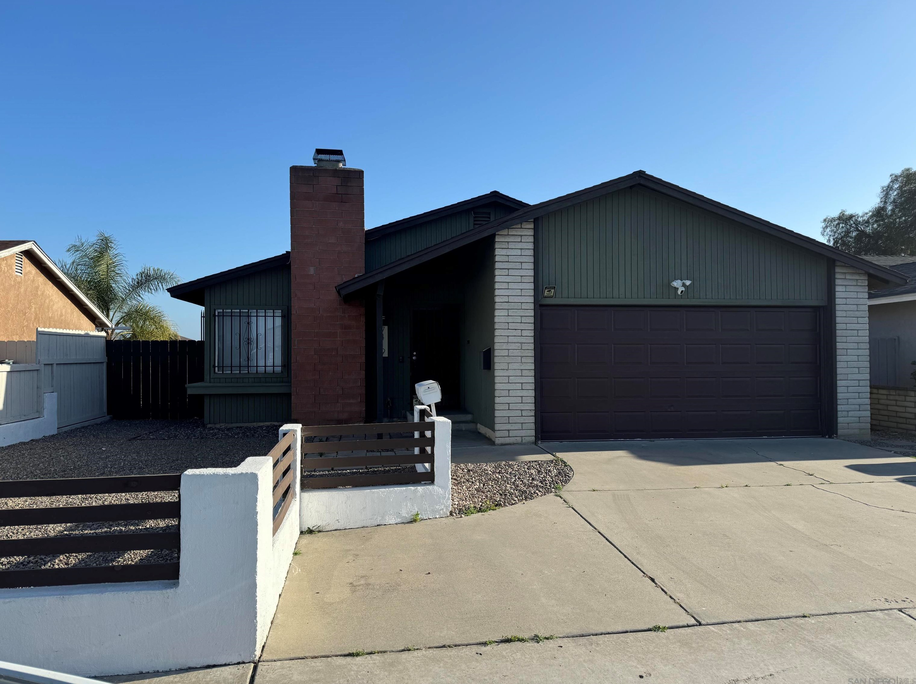 7419 Skyline, San Diego, CA 92114