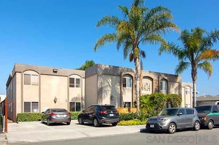 4424 Altadena Ave 14, San Diego, CA 92115