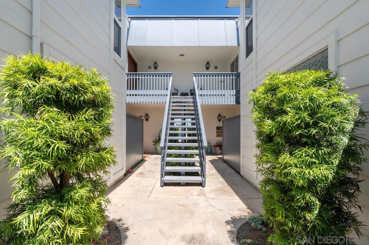 38 Antigua Ct, San Diego, CA 92118