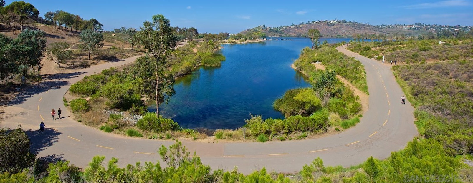 5700 Baltimore Dr 238, La Mesa, CA 91942