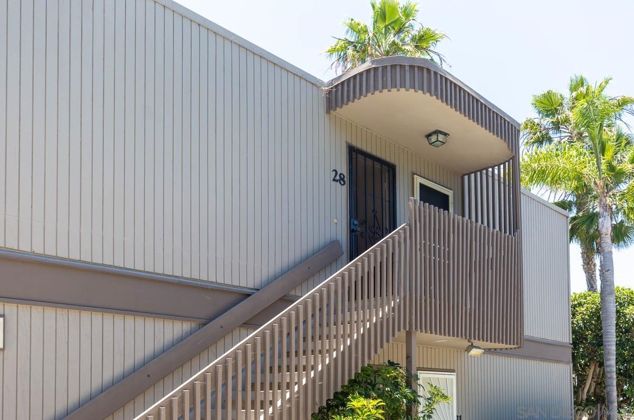 155 Rosebay Dr 28, Encinitas, CA 92024