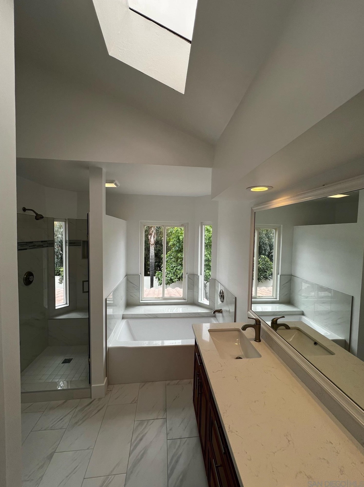 16304 Avenida Nobleza, San Diego CA 92128-3210 exterior