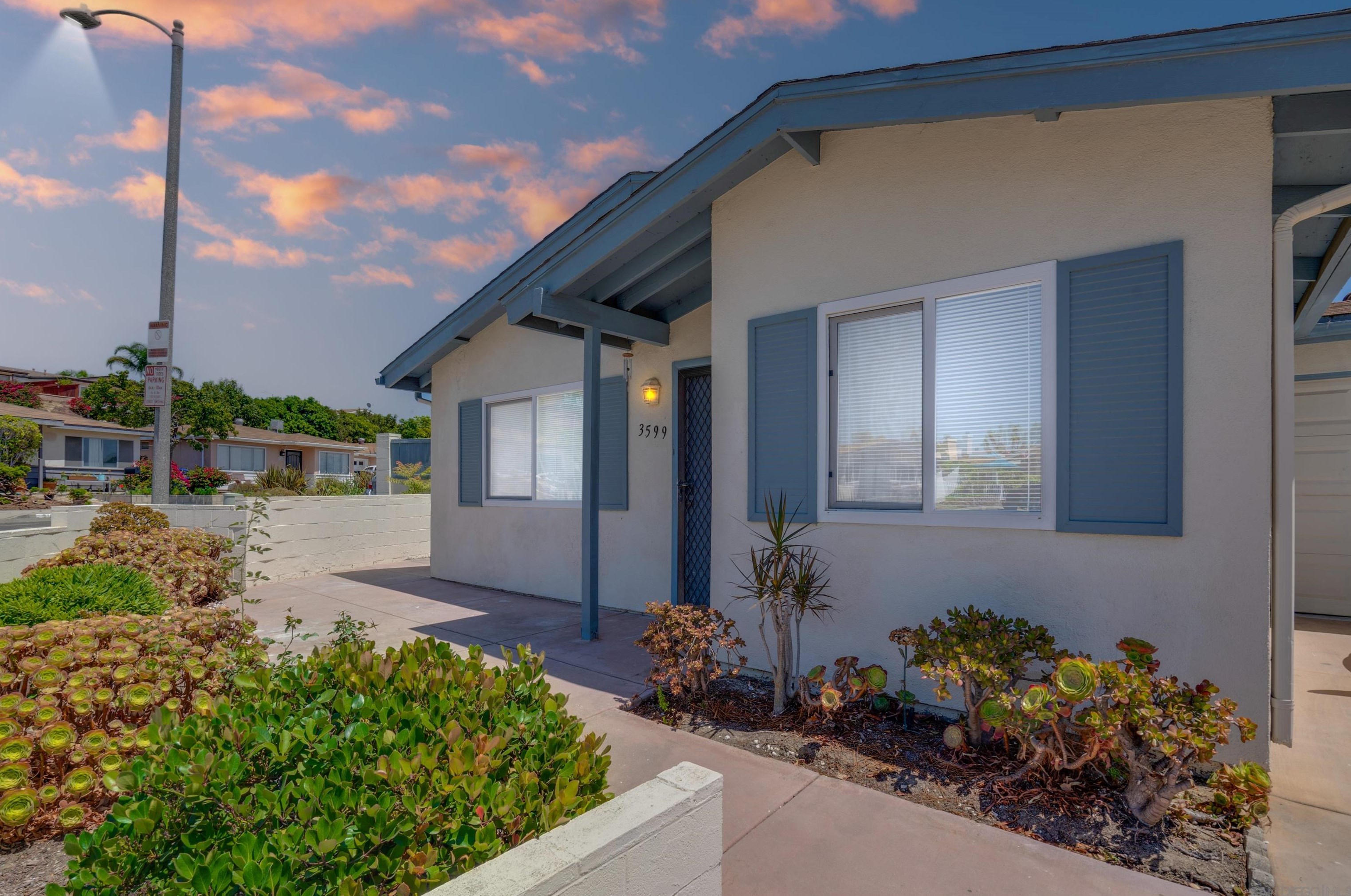 3599 Nina St, Oceanside, CA 92056