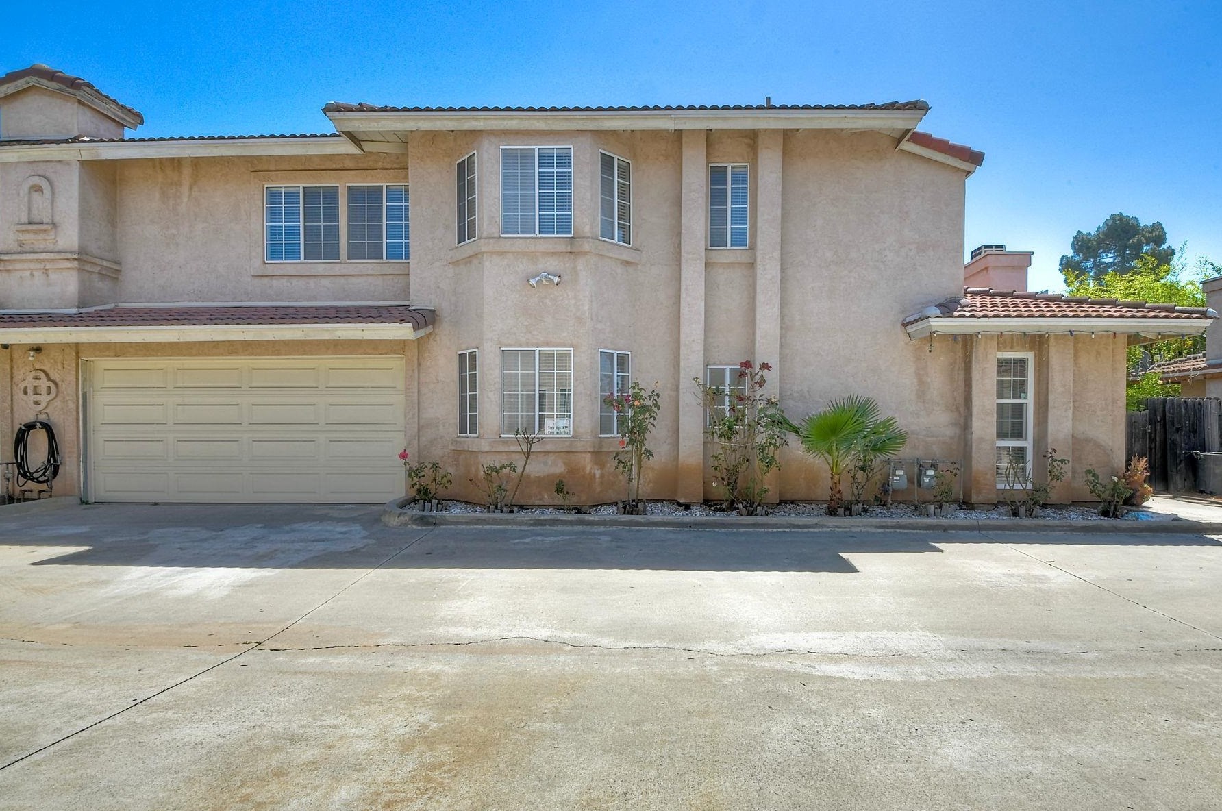 404 W Lincoln Ave 2, Escondido, CA 92026