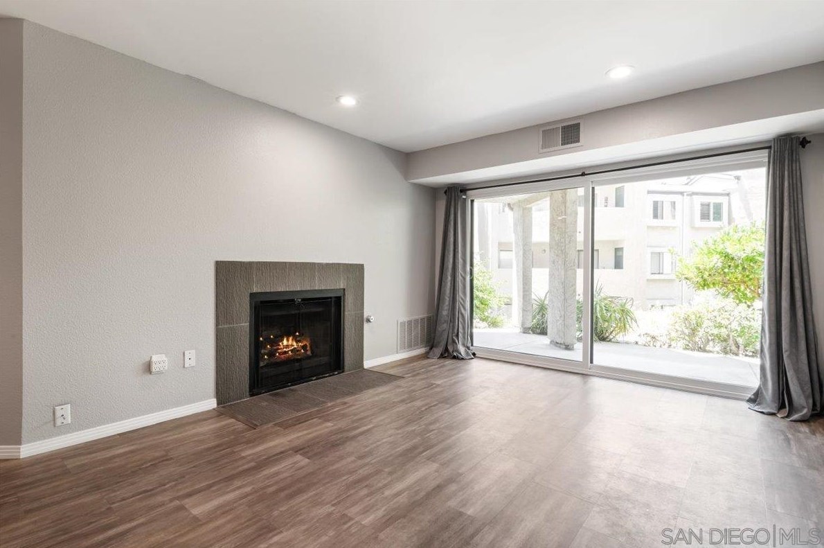 9709 Mesa Springs Way 209, San Diego, CA 92126