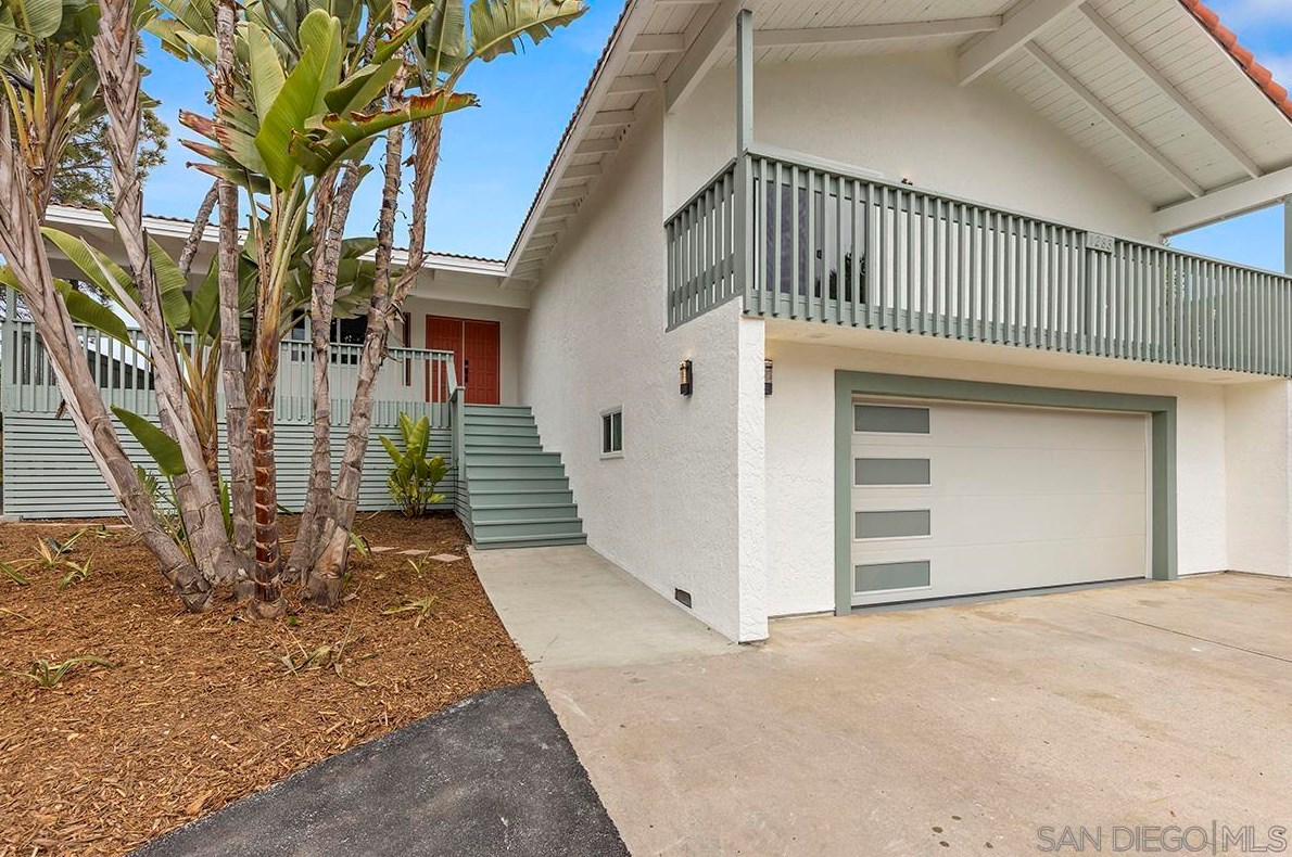 1283 Eolus Ave, Encinitas CA 92024-2186 exterior