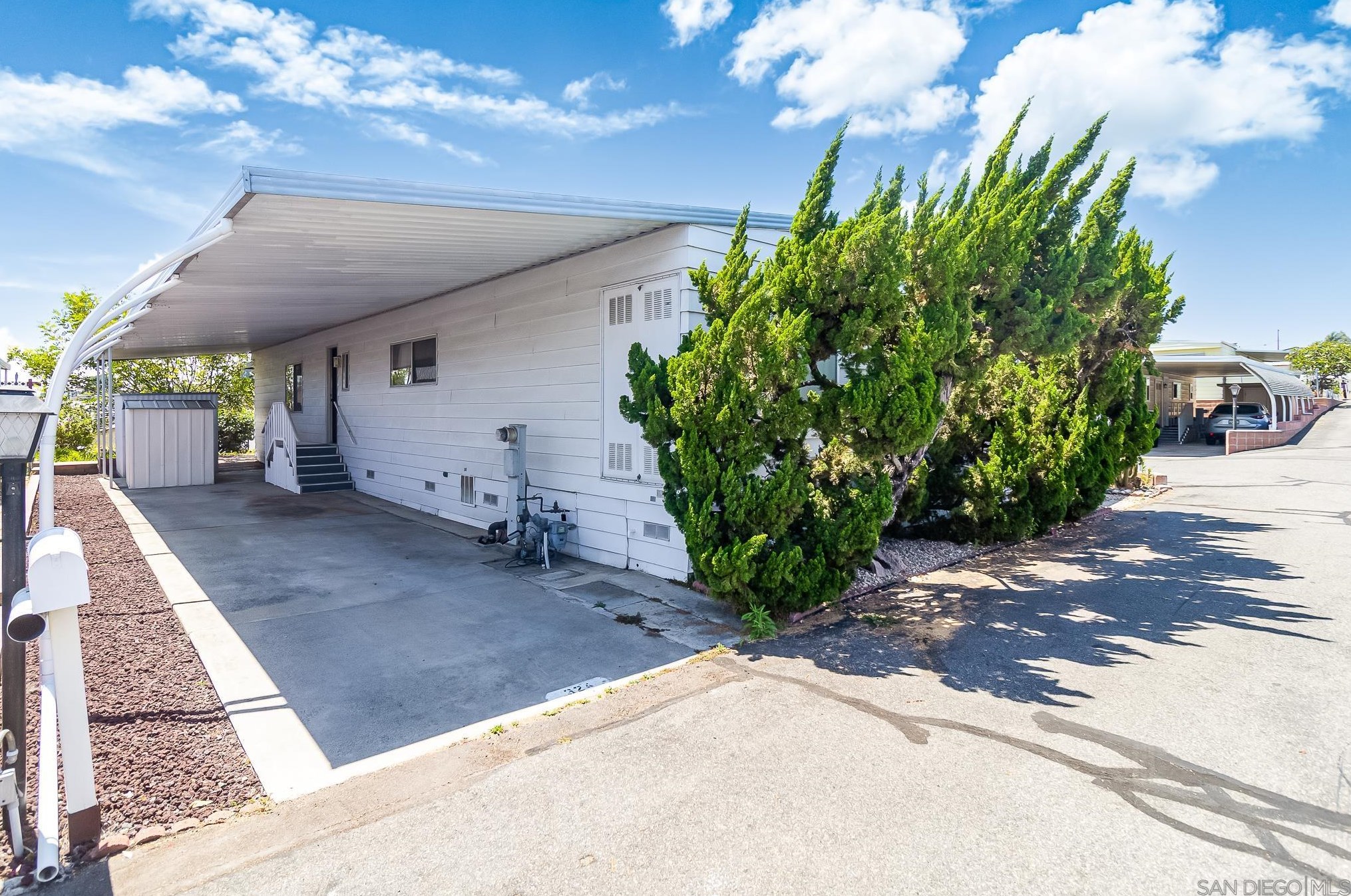 324 Horizon Ln, Oceanside, CA 92056