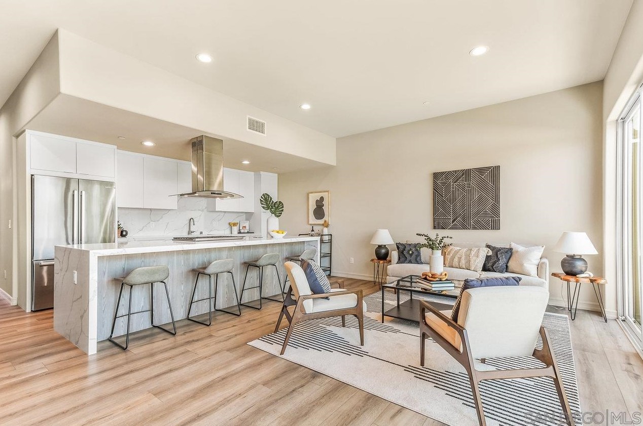 3735 31 St, San Diego CA 92113-2526 exterior