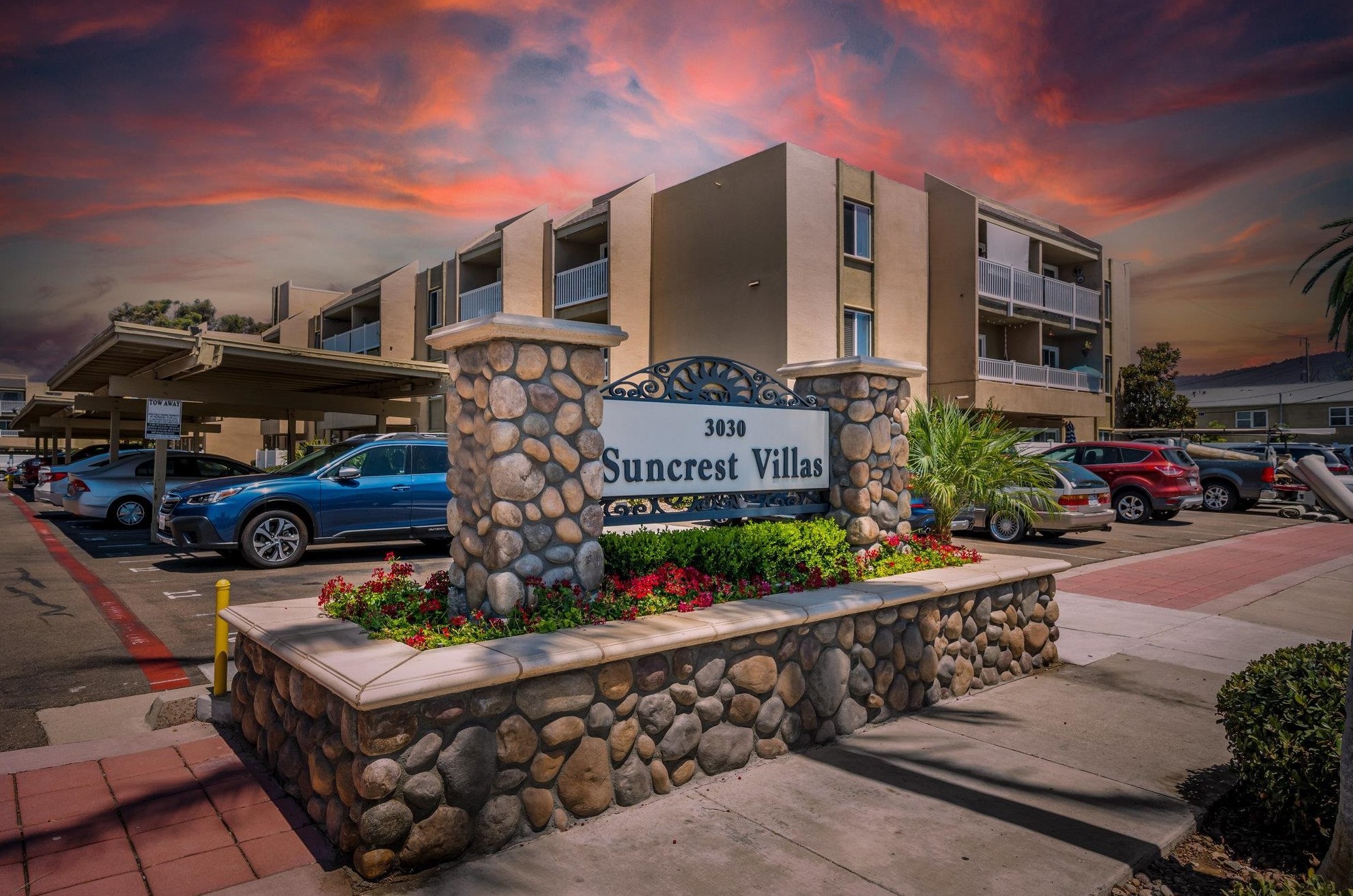 3030 Suncrest Dr 211, San Diego, CA 92116