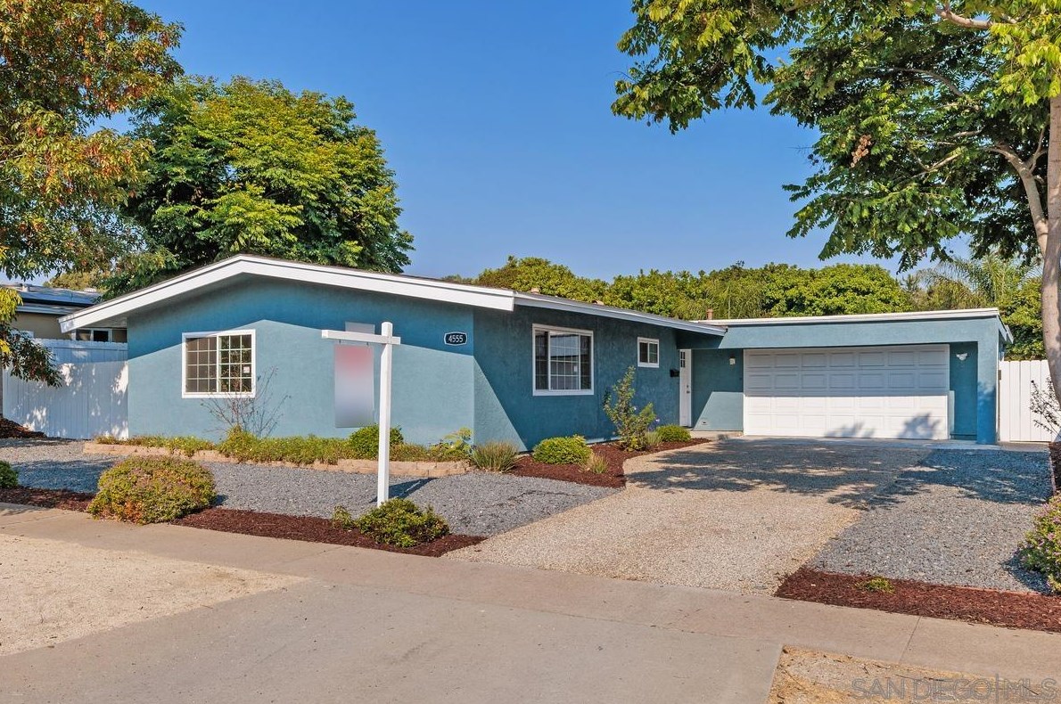 4555 Mount Abernathy, San Diego, CA 92117