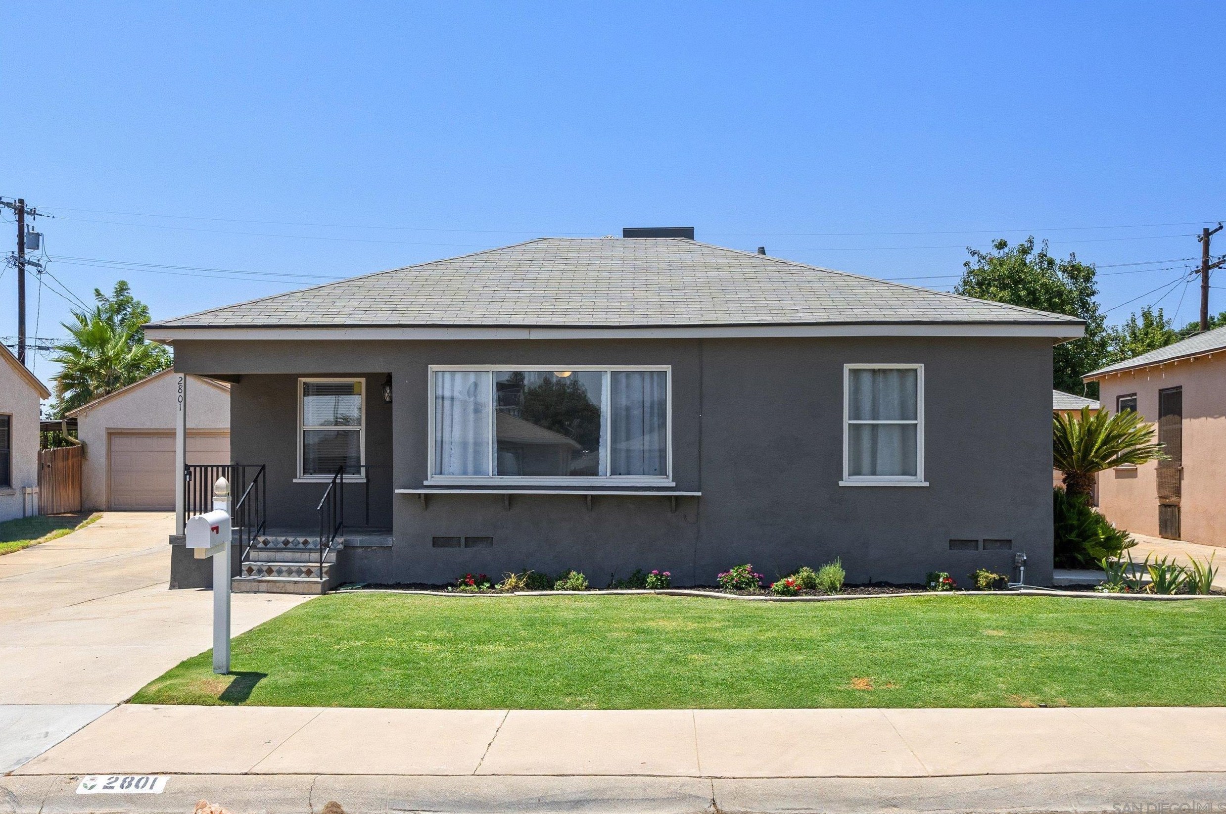 2801 Worthington Ave, Bakersfield, CA 93308