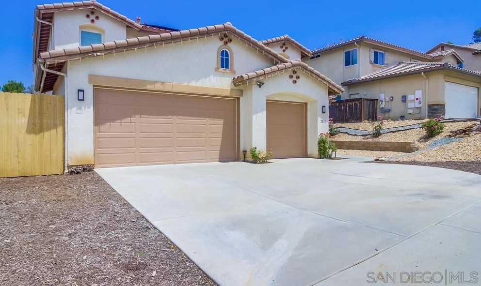 2268 Marquand Ct, Alpine, CA 91901-6201