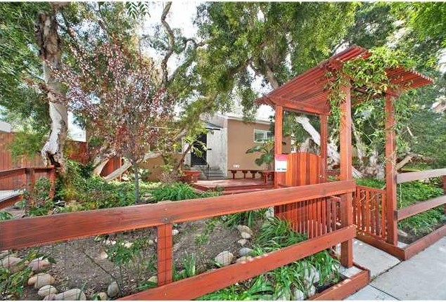 1883 Catalina Blvd, San Diego, CA 92107-2609