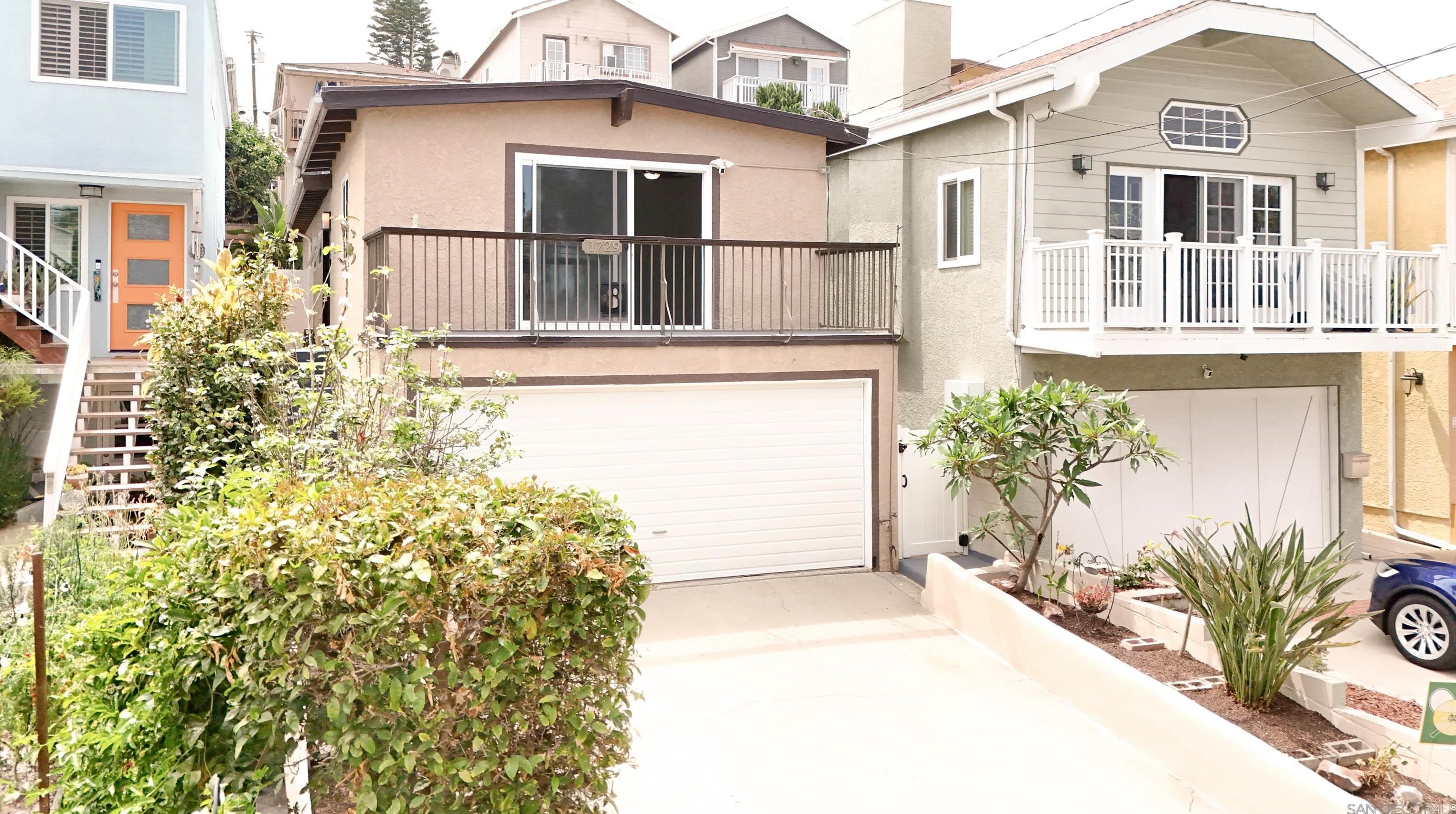 1729 Axenty Way, Redondo Beach, CA 90278