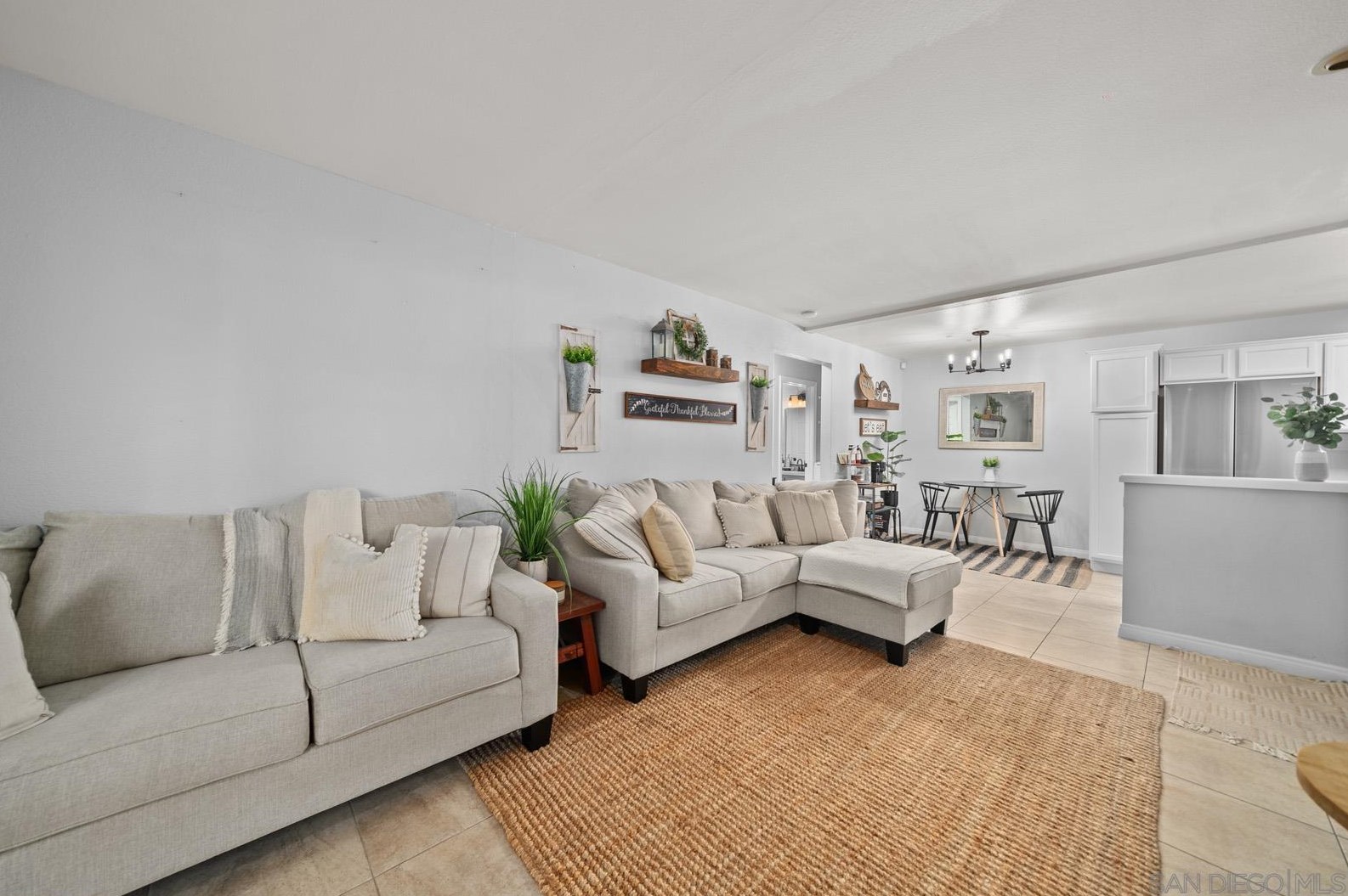 3556 Sunset Ln 36, San Diego, CA 92173