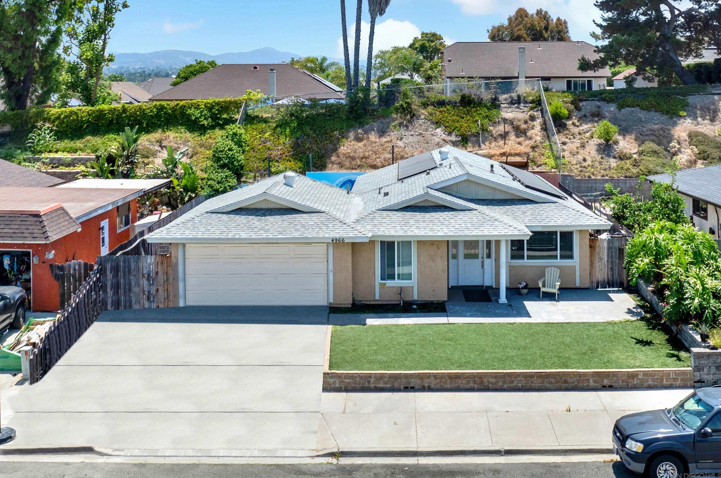 4966 Tyler St, Oceanside, CA 92057